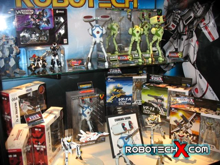 Robotech display at Toynami booth